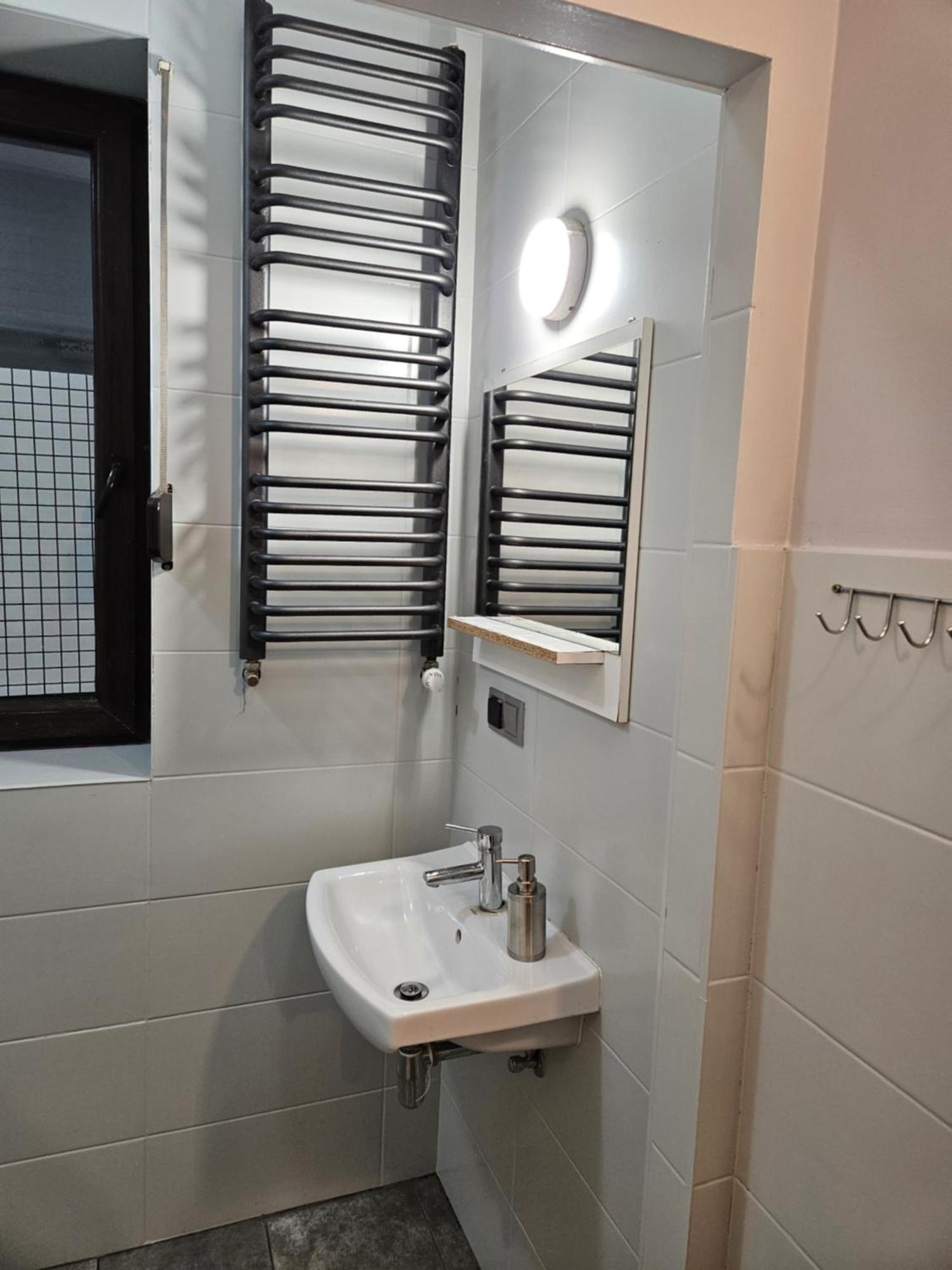 Pokoje Pracownicze Кімнати Для Працівників,Гуртожиток Swarzędz Extérieur photo